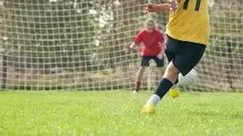 聚焦外交瞬间：探秘“尔滨”非遗风采，迎接亚冬会贵宾展示之旅